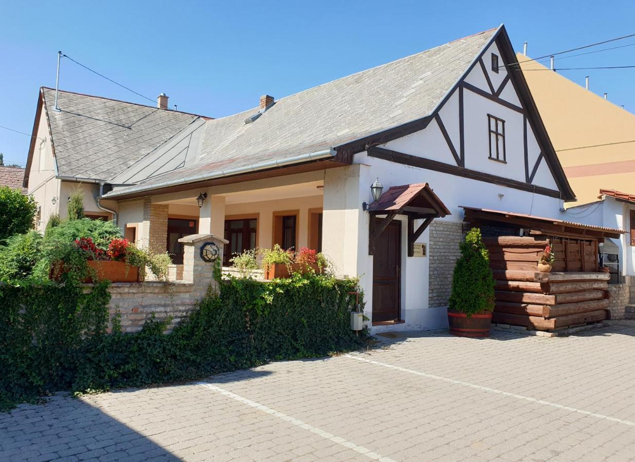 Szekszárd Nadasdi Haz المظهر الخارجي الصورة
